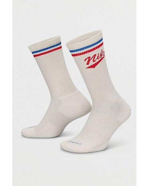 Nike White Plus Lifestyle Crew Sock 3-Pack for men