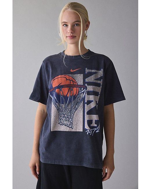 Nike Gray Basketball Graphic Tee