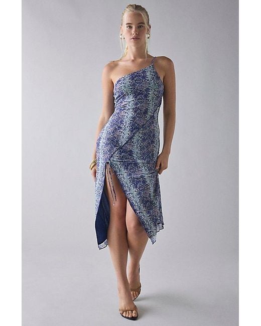 Kimchi Blue Blue Odessa Asymmetric One-Shoulder Mesh Midi Dress