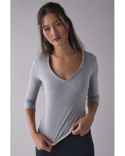 Urban Outfitters Gray Uo Spill The Tee V-neck 3/4 Sleeve T-shirt