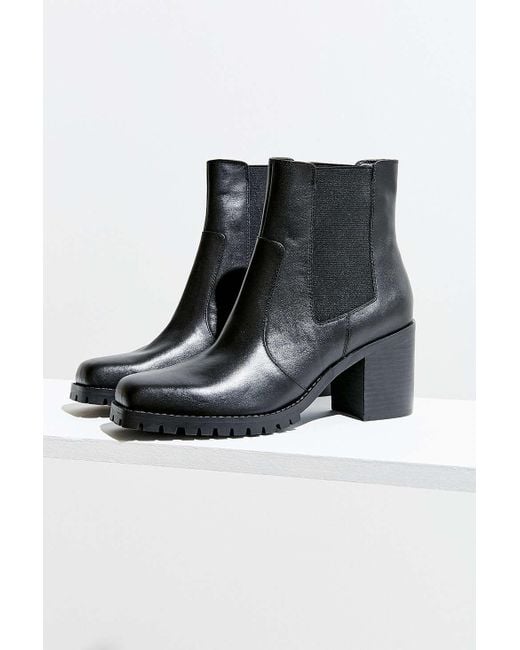 Alex square toe chelsea best sale boot