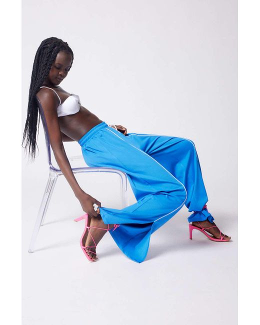 Daisy Street Wide-leg Track Pant in Blue