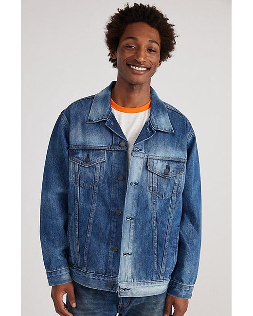 Levi's Blue Relaxed Fit Trucker Jacket for men