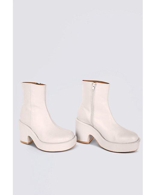 INTENTIONALLY ______ Natural Maria Platform Ankle Boot