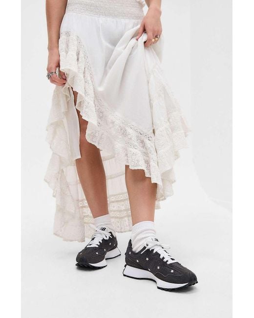 New Balance White Black Daisy 327 Trainers