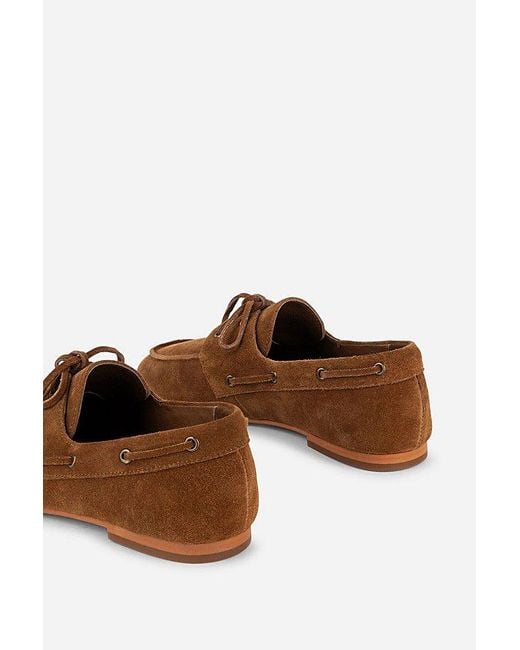 INTENTIONALLY ______ Brown Pixie Boat Shoe