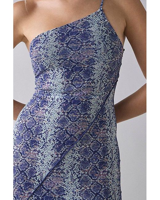 Kimchi Blue Blue Odessa Asymmetric One-Shoulder Mesh Midi Dress
