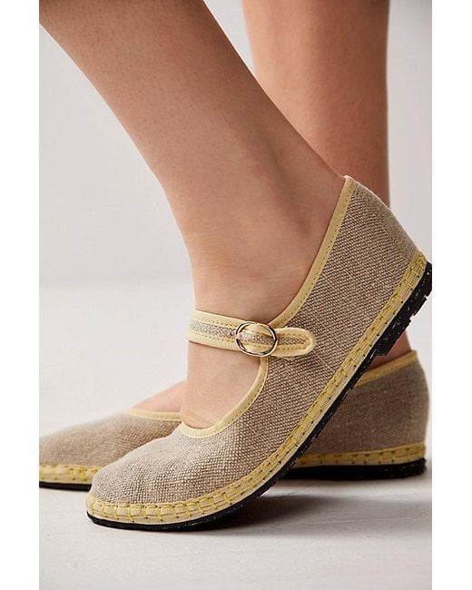 Flabelus Multicolor Linen Mary Jane Flat