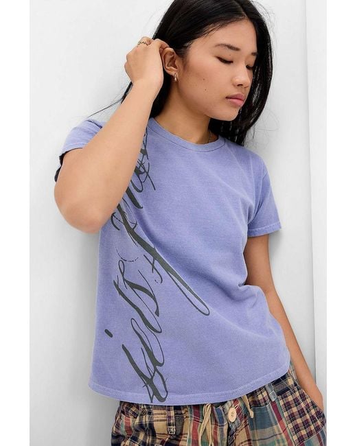 iets frans Blue ... Script Relaxed T-shirt