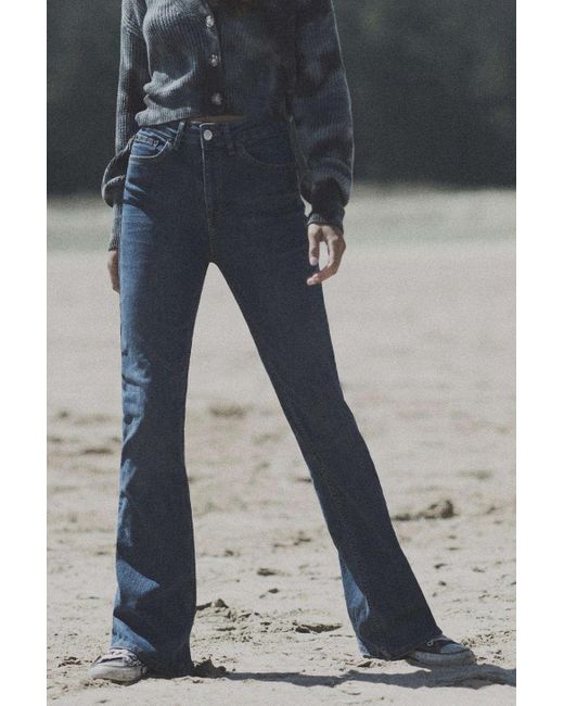 BDG Blue Mid Vintage Flare Jean