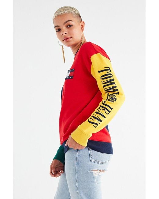 Tommy Hilfiger Tommy Jeans '90s Colorblock Sweatshirt in Red | Lyst