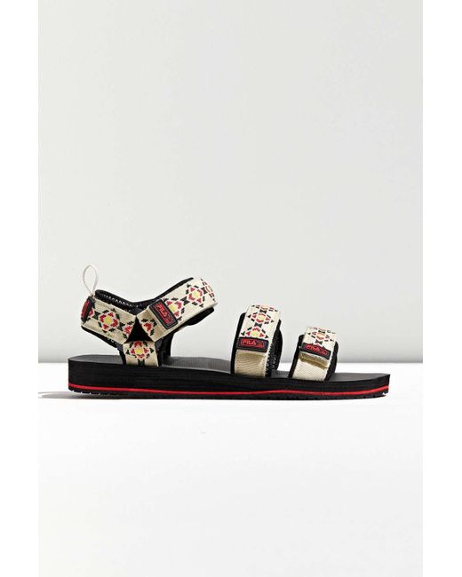 shoe carnival fila sandals