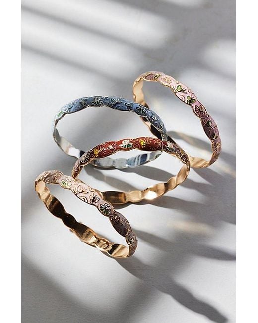 Urban Outfitters Gray Scallop Patterned Metal Bangle Bracelet