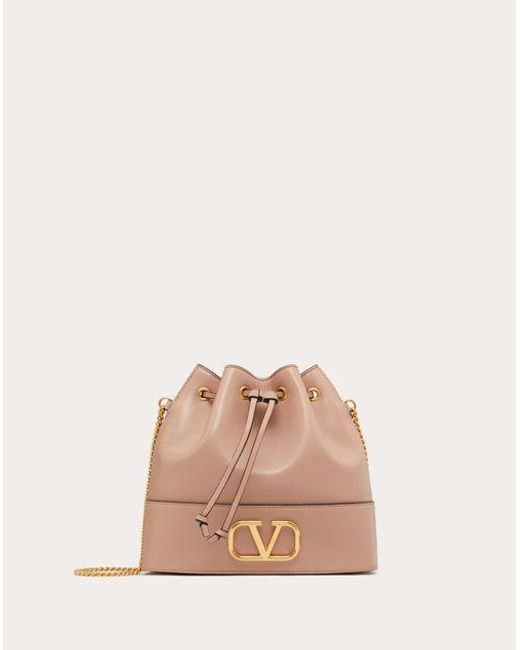 VALENTINO シグネチャーチェーンナッパレザーミニバケットバッグ Valentino Garavani Vロゴ シグネチャー チェーン ナッパレザー