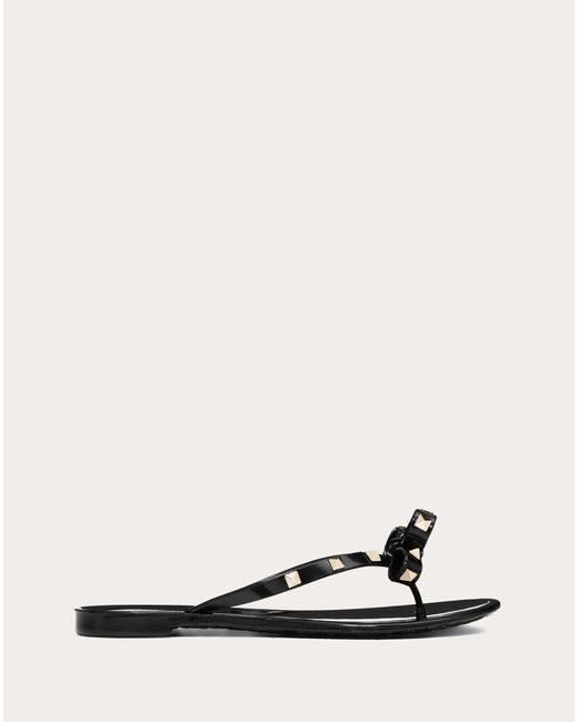 valentino garavani rubber rockstud thong