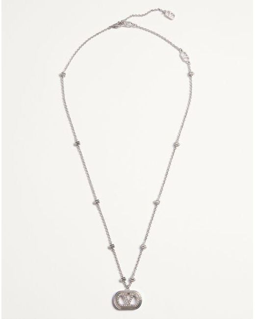 Valentino Garavani Vロゴ シグネチャー メタル X パール X スワロフスキー®クリスタル ネックレス 女性 Rhodium Natural