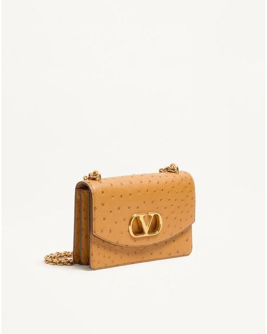 Sac Porté Épaule Vain En Autruche Femme Valentino Garavani en coloris Natural