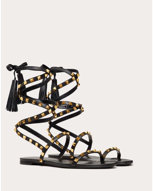 valentino rockstud flair