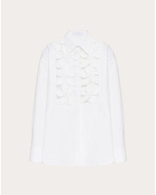 Camicia in compact popeline ricamata di Valentino in White