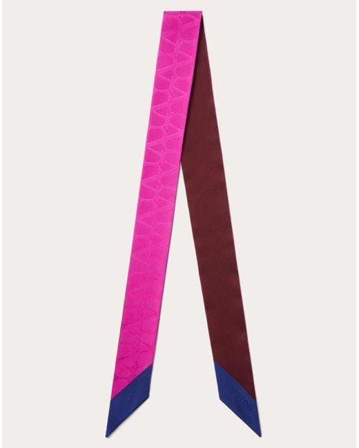 Valentino Garavani トワル イコノグラフ シルク バンドゥスカーフ 女性 Pink Pp/ブルー/ルビー