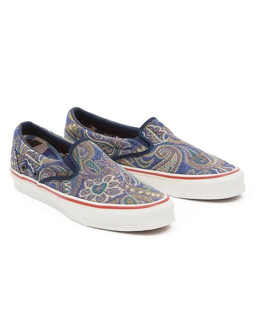 Vans vault slip on blue sale