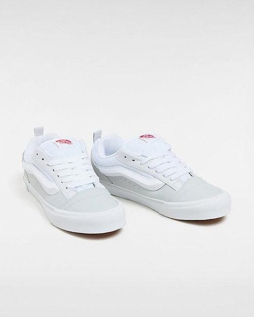 Zapatillas Knu Skool Vans de color White