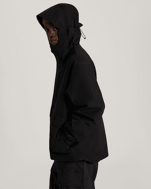 Vans Black Take Up 2L Gore-Tex Shell for men