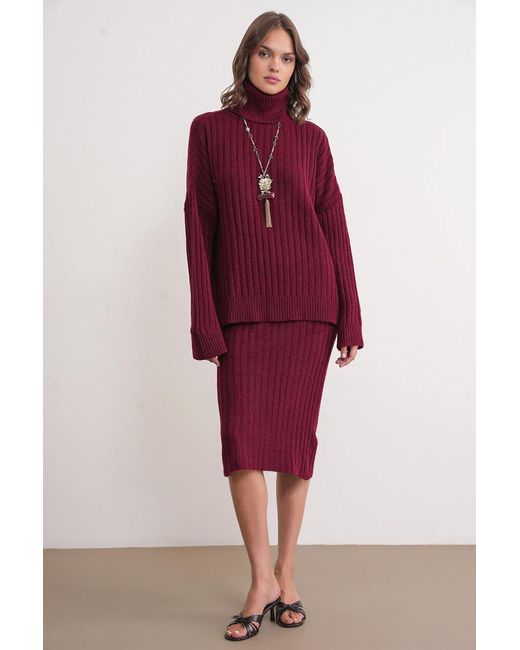 MixRay Oversized Geribde Coltrui in het Red