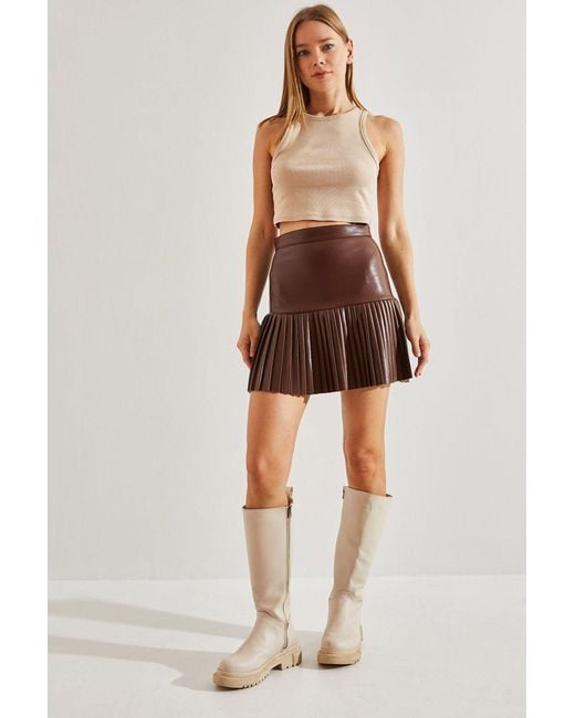 Bianco Lucci Multicolor Pleated Faux Leather Mini Skirt