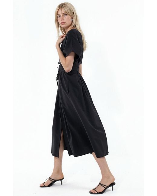 Busem Black Casual V-Neck Midi Shirt Dress