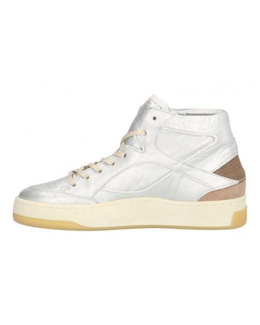 Mjus M96201 in het White