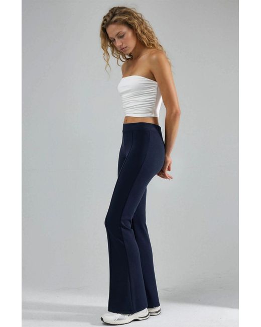Busem Geribbelde Elastische Flared Broek in het Blue