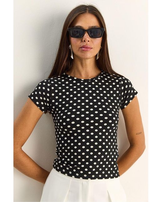 Bianco Lucci Black Polka Dot Crew Neck Crop T-Shirt