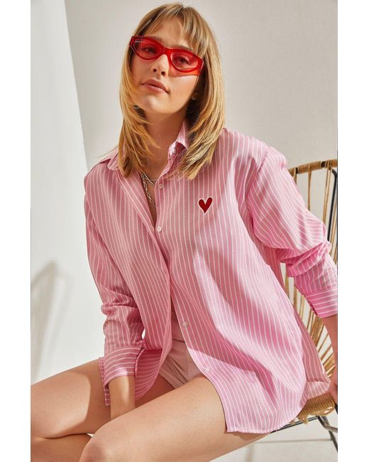 Bianco Lucci Geborduurd Gestreept Poplin Shirt in het Pink