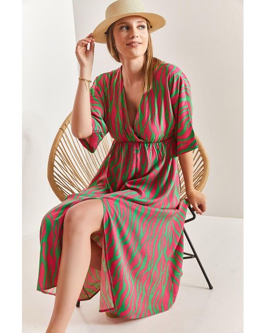 Bianco Lucci Multicolor Printed V-Neck Midi Dress With Slit