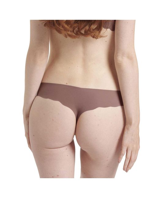 Sloggi String in het Purple