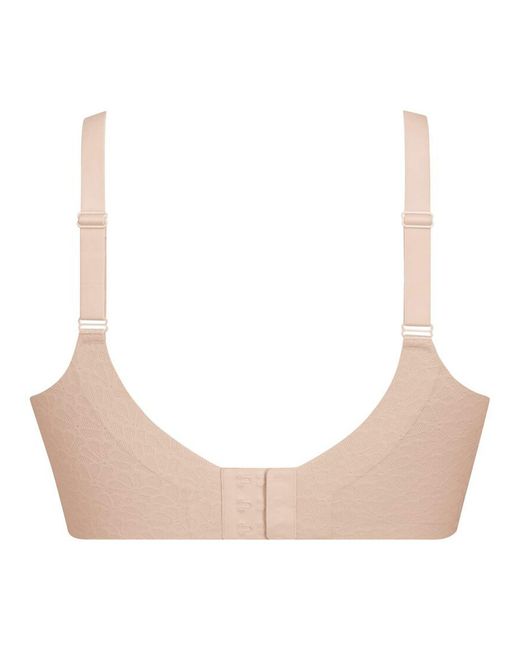 Anita Bustier in het Natural