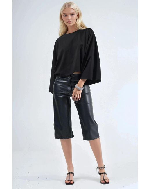 Busem Losse Pasvorm Bootnek Blouse in het Black