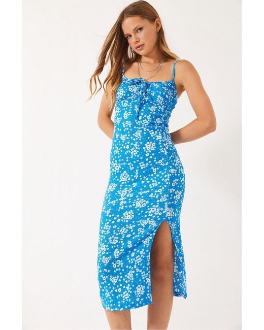 Bianco Lucci Blue Slit Detailed Floral Printed Midi Dress