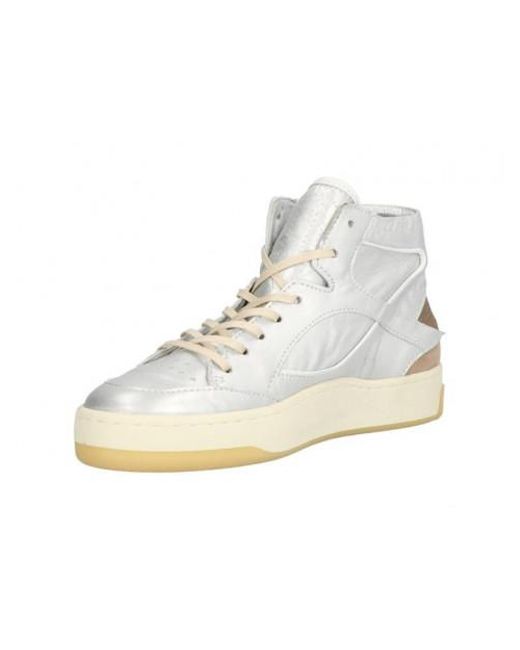 Mjus M96201 in het White