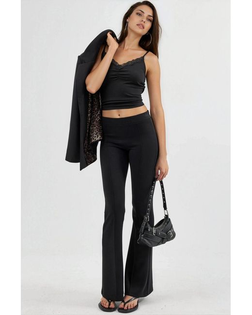 Busem Geribbelde Elastische Flared Broek in het Black