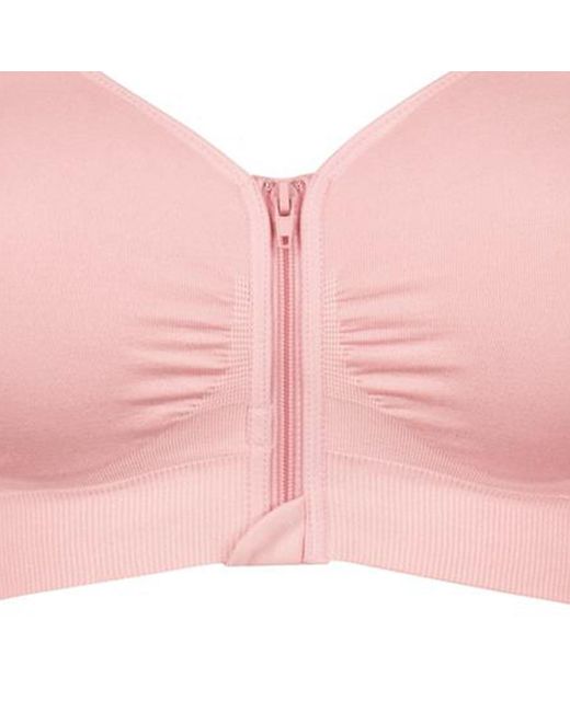 Anita Bustier in het Pink