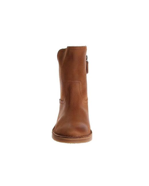 AQA A8465 in het Brown