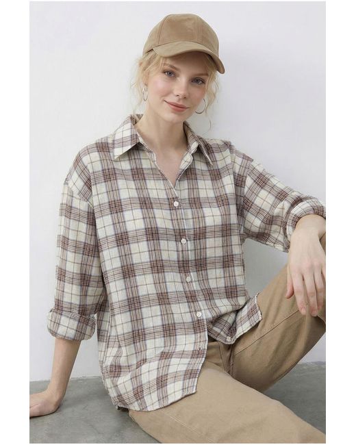 Bianco Lucci Brown Relaxed Fit Plaid Button-Up Shirt