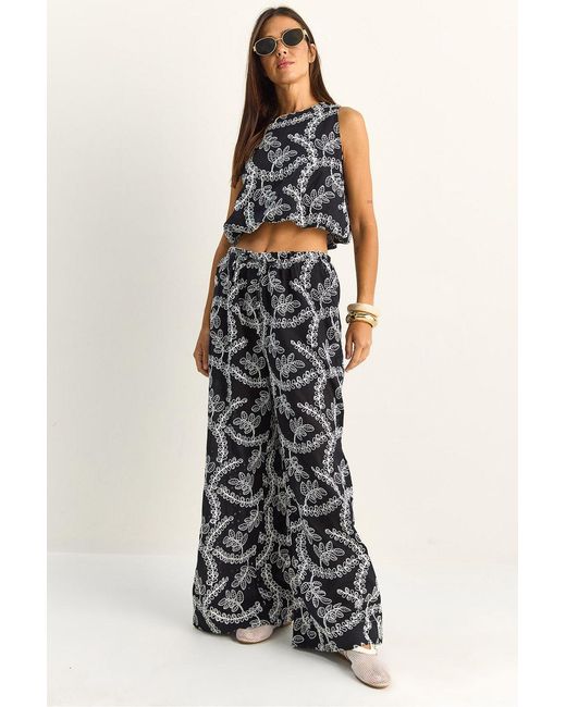 Bianco Lucci White Paisley Cotton Blouse And Wide-Leg Trousers Set