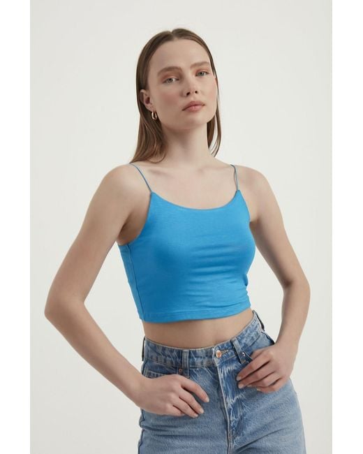 Hiccup Blue Spaghetti Strap Basic Cropped Cami Top