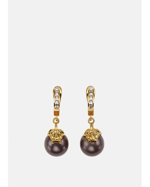 Versace Medusa Pearl Drop Clip Earrings in Black+Gold (Metallic) Lyst