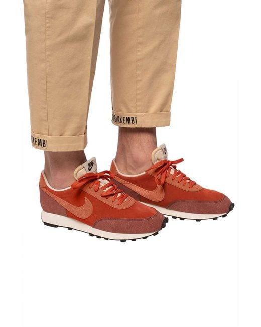 nike daybreak orange