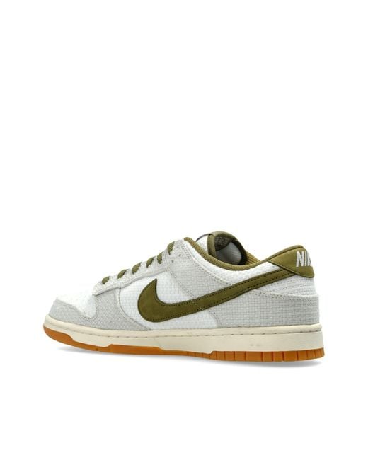 Nike White "Dunk Low Retro" Sports Shoes for men