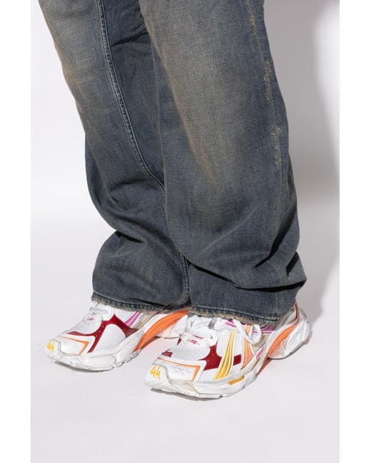 Balenciaga Red Sports Shoes 'Runner' for men